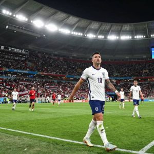 Đêm kịch tính World Cup: Anh sống sót tại Azteca, Mỹ khẳng định sức mạnh